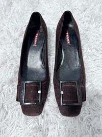 Prada authentic shoes 