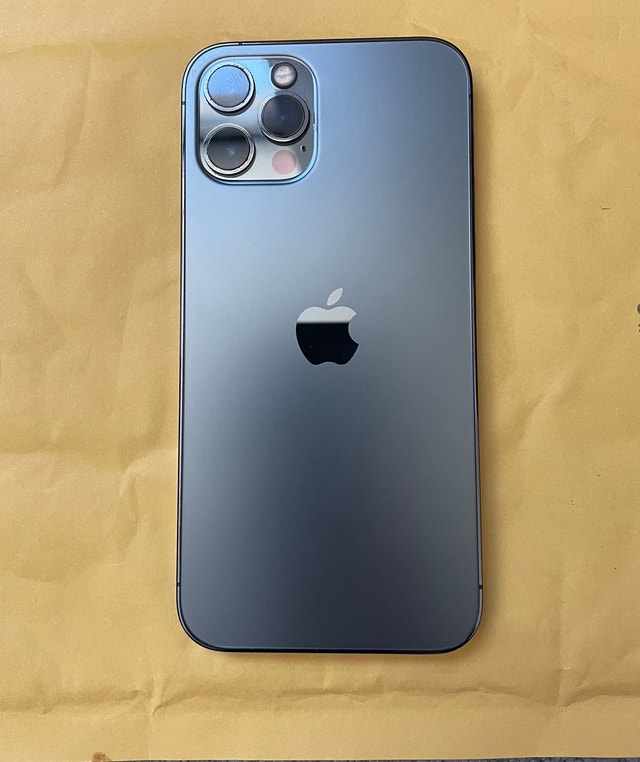 iPhone 12 Pro for sale (Unlocked) Cell Phones Ottawa Kijiji