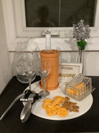 A SPECIAL OCCASION!  New & Vintage Wine Related Items,  See pict