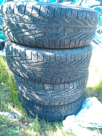 4 New Goodyear Assurance 265/70/R17 Tires