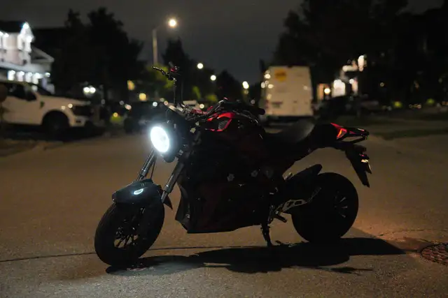 Vipermax Hog Deluxe 72V E-Bike (Electric Motorcycle) Lithium in eBike in Markham / York Region - Image 5