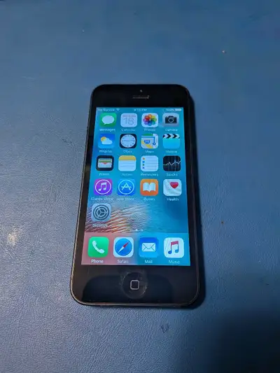 iPhone 5 on iOS 9.2, new battery, View more