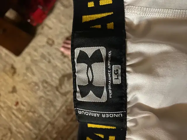 UNDER ARMOUR MEN’s BASEBALL slider shorts  -$30 in Baseball & Softball in Markham / York Region - Image 4