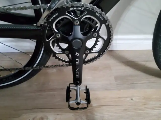 Carbon Gravel Bike in Road in Norfolk County - Image 6