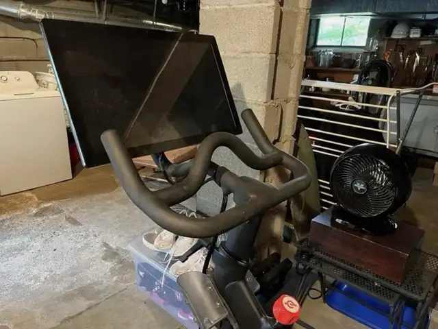 Gently/Rarely Used Peloton Bike 584199989793269761