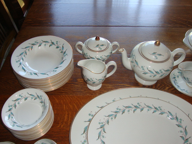 ENGLISH CHINA SET BY MYOTT'S SERVICE FOR 12 in Kitchen & Dining Wares in Norfolk County - Image 2