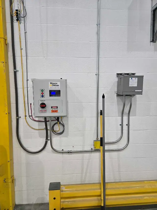 Magnetix Electric 477739859481743364