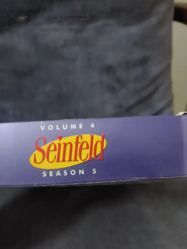 Seinfeld Complete Season 5 DVD Set in CDs, DVDs & Blu-ray in City of Toronto - Image 3