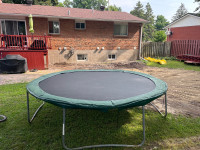 Trampoline 