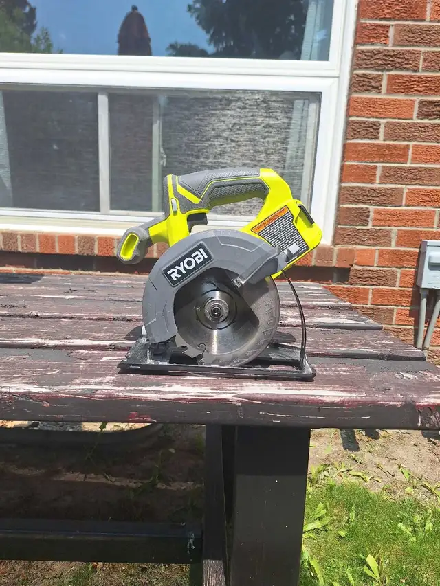Circular saw $40 Tool only in Power Tools in Mississauga / Peel Region - Image 2