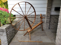 Antique Large Spinning Wheel 1800's
