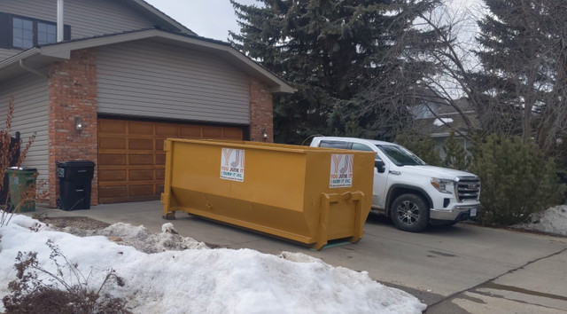Waste services dans Ménage et entretien  à Ville d’Edmonton - Image 2