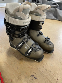 Women’s Head ski boots