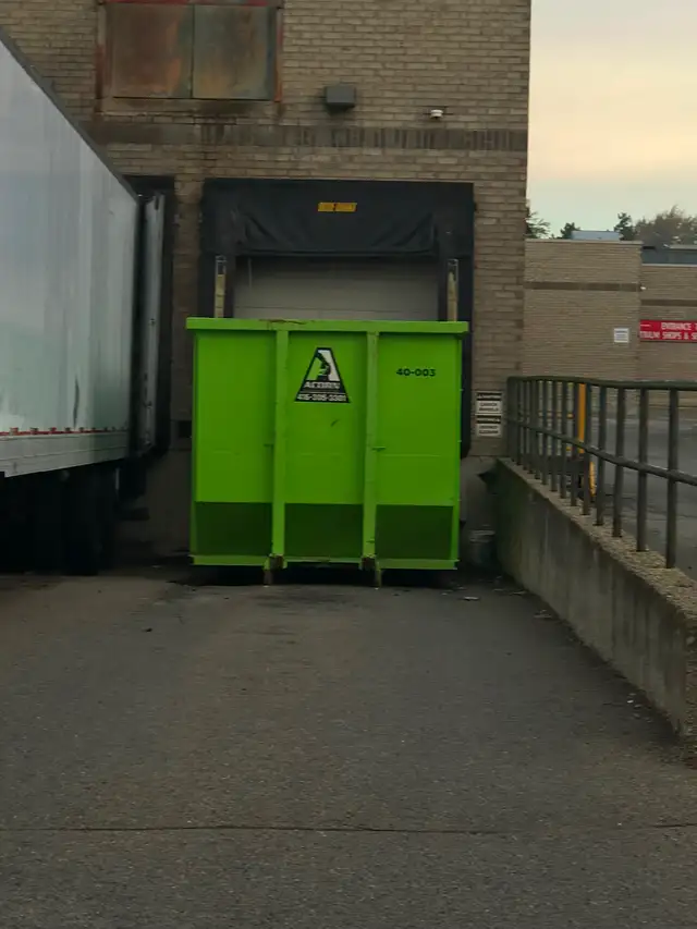 Bin rental568795680296161281