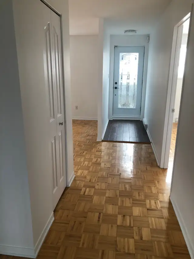 4 1/2 à louer à St-Hubert libre 1 juillet 2026 ou avant