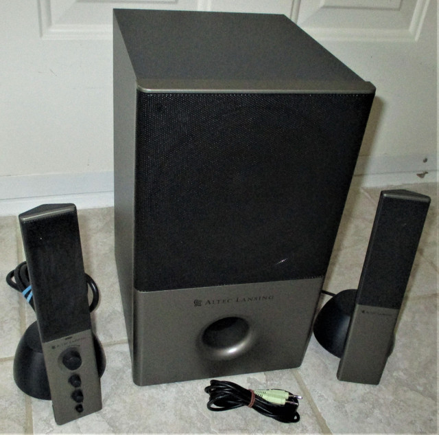 ALTEC LANSING VS4121 Audio System Computer Speakers w/ Subwoofer | Other |  Stratford | Kijiji