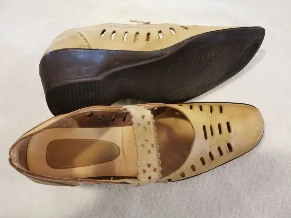 Size 8.5 shoes in Women's - Shoes in Guelph - Image 10