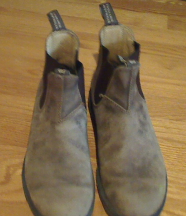 Blundstone Boots Classic Aus8.5/M9.5/W12 in Men's Shoes in City of Toronto - Image 2