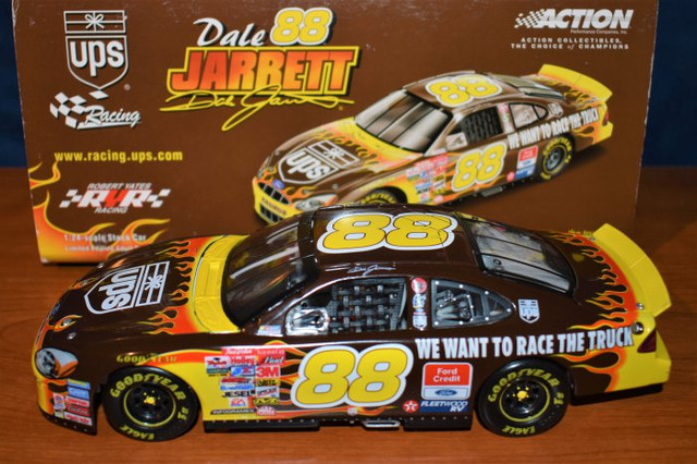 Dale Jarrett / Yates Racing 1/24 Scale NASCAR Diecasts in Arts & Collectibles in Bedford - Image 4