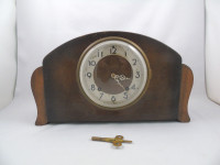 Antique Seth Thomas Mantel Clock with Key
