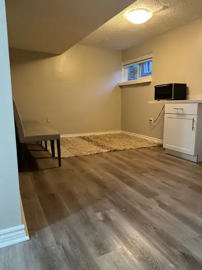 Bachelor Dufferin & Steeles