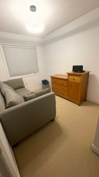 Room for rent with separate office 