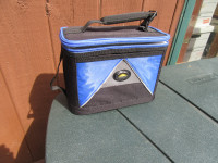 COOLER BAGS / INSULATED LUNCH / DRINK BAGS - REDUCED!!!