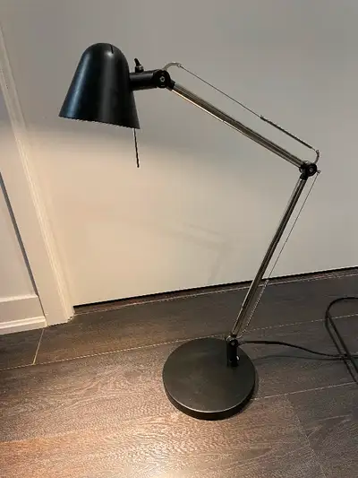 Table/Desk Lamp - Brand New!
