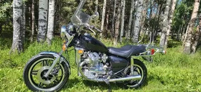 1979 Honda CX500c Very good condition, clean shiny. Super fun to ride, light agile. Is the most inte...