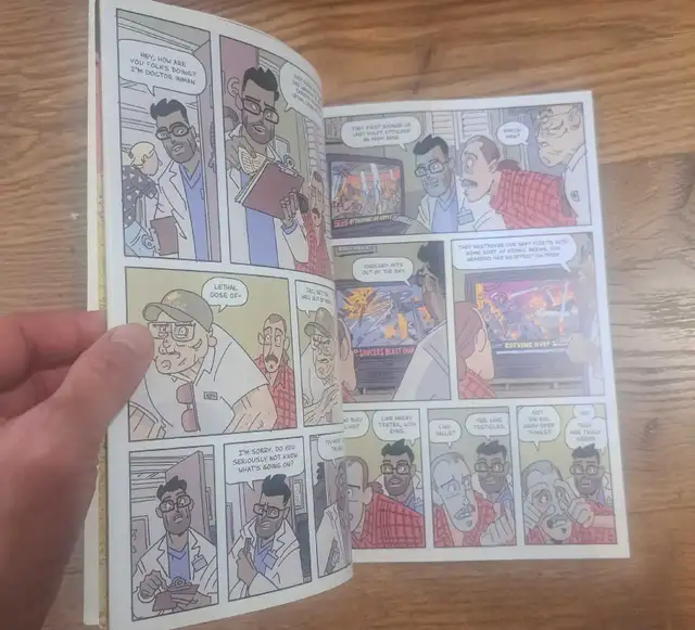 Graphic Novel: Mars Attacks!497224376124723203