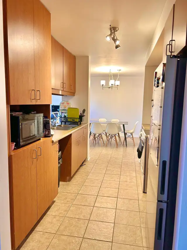 2 Beds 1 Bath - Apartment in Long Term Rentals in Longueuil / South Shore - Image 4
