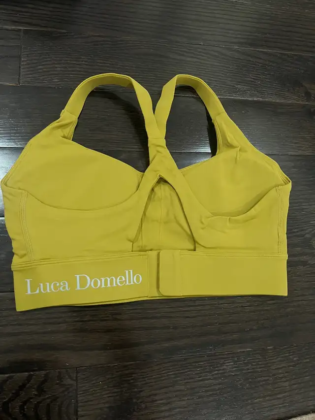 Luca Domello Women Sports Bra, lime green-yellow Sz M in Women's - Tops & Outerwear in Mississauga / Peel Region - Image 4