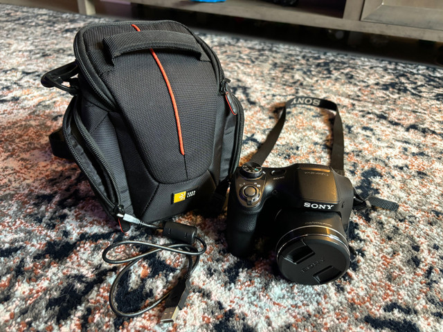 Digital Camera DSC-H300 in Cameras & Camcorders in Dartmouth