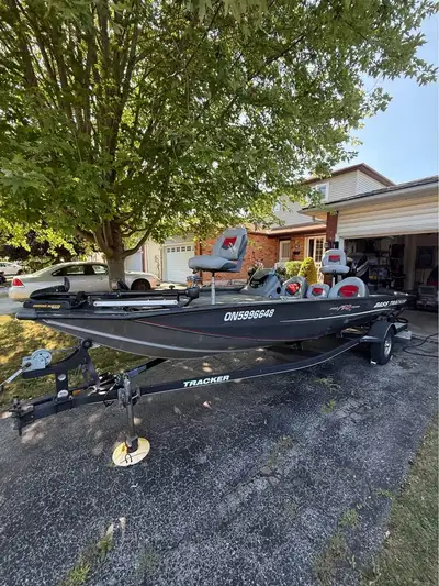 - 2017 Mercury 4-Stroke 115 - 2017 Tracker EZ-Load Custom Trailer w/Swing Away Hitch - 12’ Minn Kota...