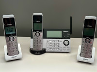 VTech Answering System with 3 Handsets