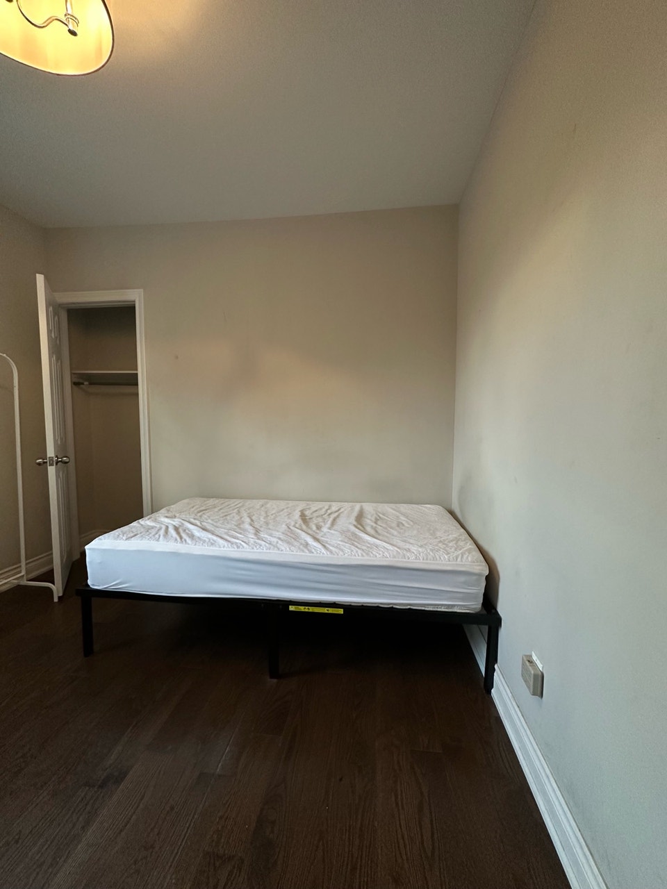 room for rent 2
