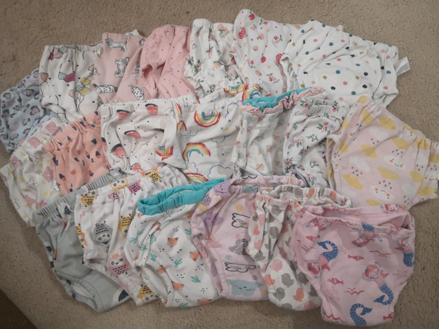 20 Pairs of Very Cute Training Undies in Clothing - 4T in North Bay - Image 3