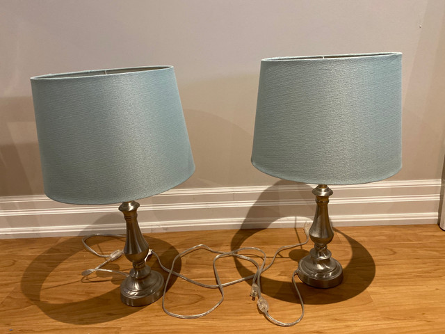 Bedside lamps in Indoor Lighting & Fans in Mississauga / Peel Region