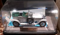 1907 ROLLS ROYCE THE SILVER GHOST DIECAST COLLECTIBLE