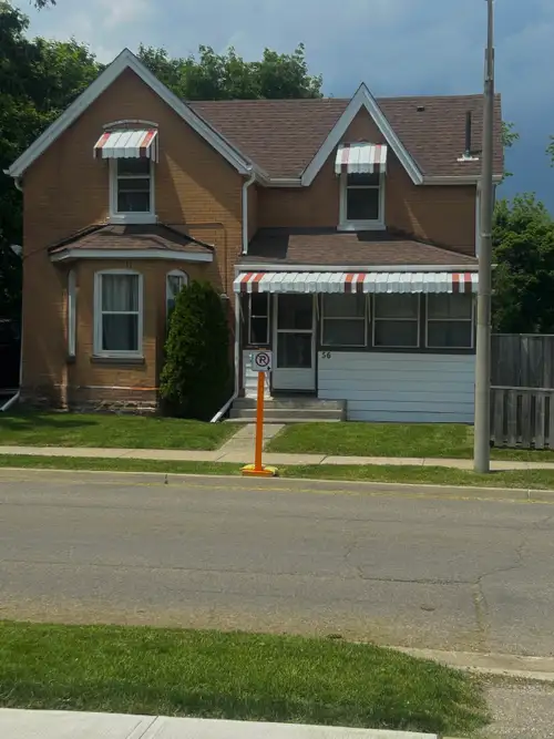 Spacious and well-maintained 4-bedroom + den, 2-bathroom home, perfect for families or professionals...