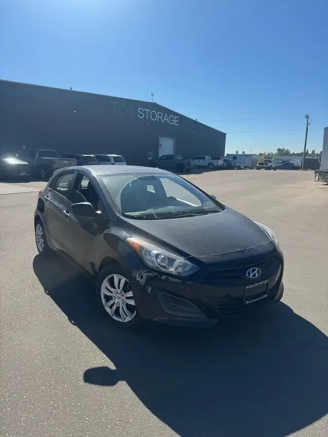 Hyundai Electra hatchback 