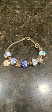 Pandora-like I Love Holland Bracelet 