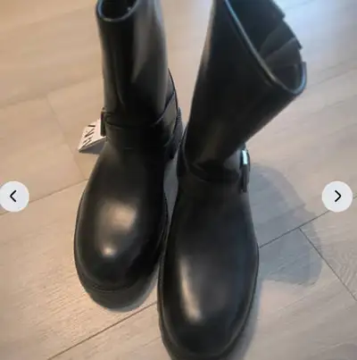 Brand New Men’s Genuine Leather Boots – Size 43 , View more