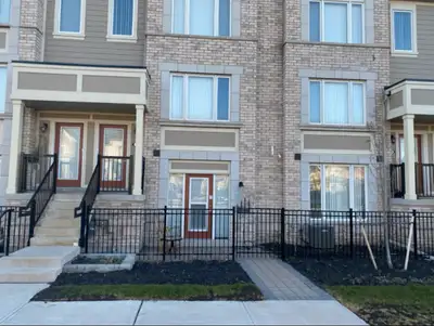 1 Bedroom  townhouse condo with  2 parking