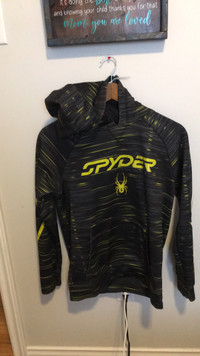 New Spider sweater size Lg for Youth
