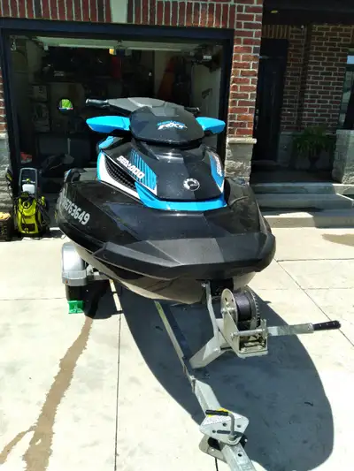 2017 Sea-doo RXT260 for Sale