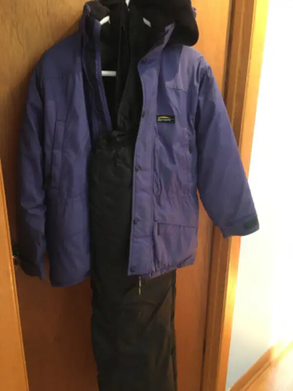 Vêtements de neige pour enfant in Kids & Youth in Laval / North Shore - Image 2