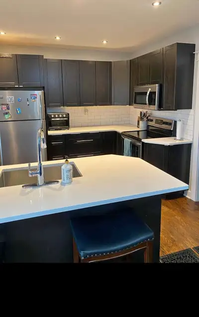 Home Share: 1 bedroom single female