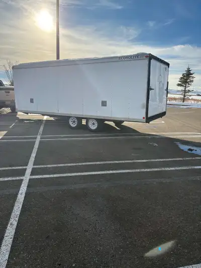 Econoline feather lite enclosed trailer, 28 foot by 8 foot wide, fits 5 mountians sleds, drive in dr...
