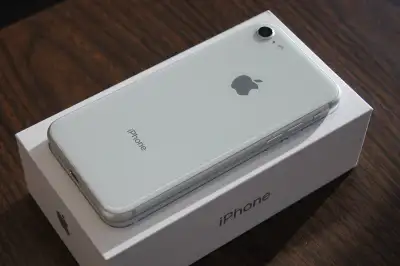 iPhone 8 64GB Silver Like New Condition Unlocked, View more